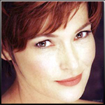 Carolyn Hennesy - Photo