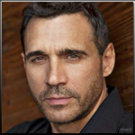 Adrian Paul - Photo